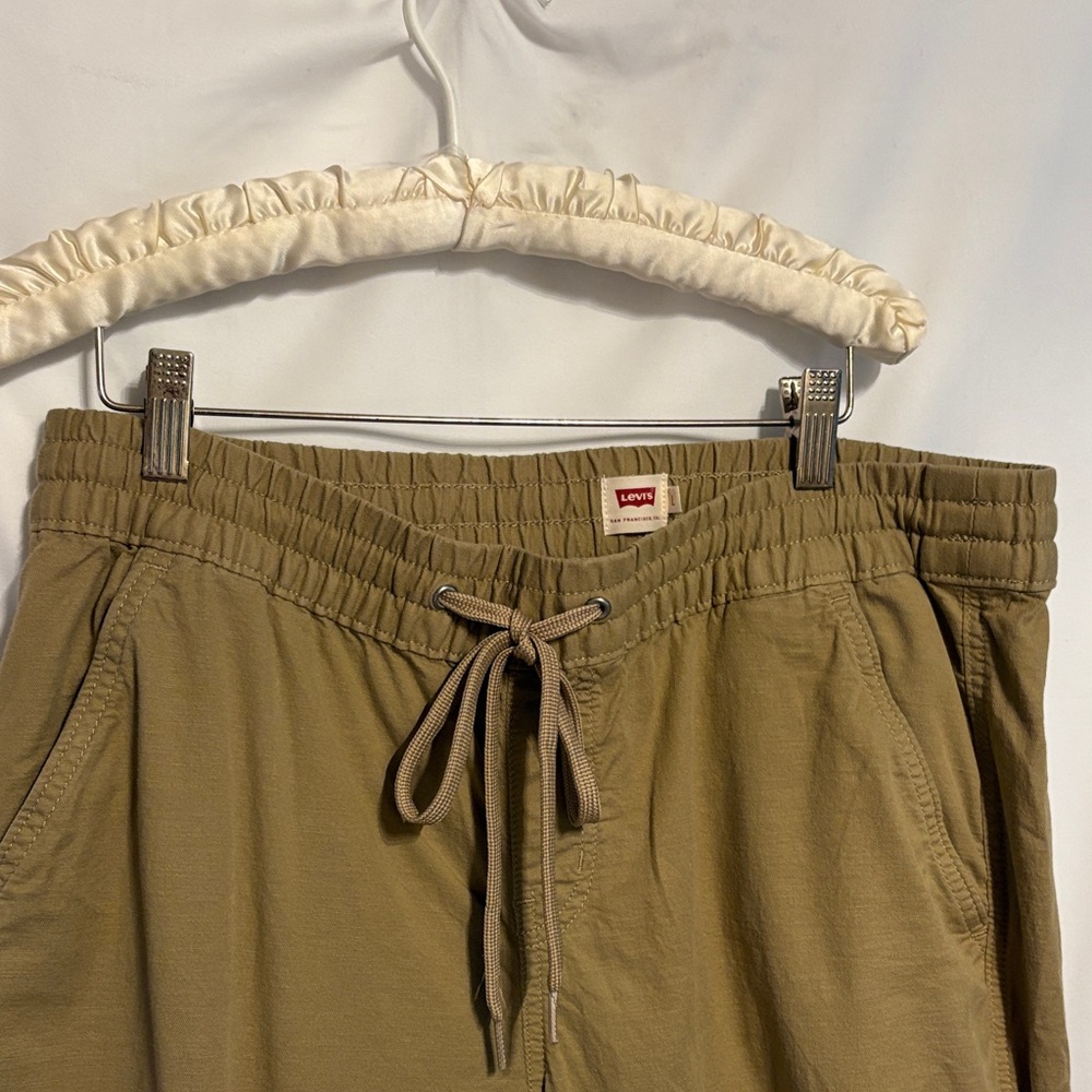 Levi's Women’s Khaki Drawstring Joggers SZ L. Lagenlook